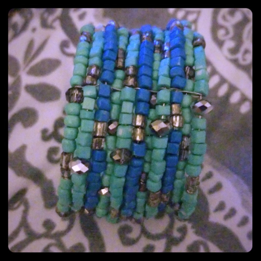 beaded bracelet